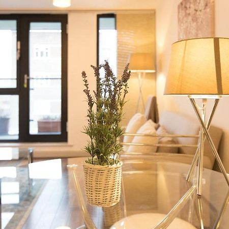 Beautiful 2 Bedroom Property In Borough Лондон Экстерьер фото